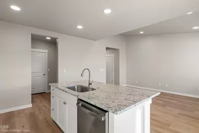3658 Luchu Street #27, Medford, OR 97504 - Photo 7