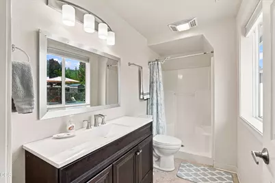 125 Penny Lane, Shady Cove, OR 97539 - Photo 23