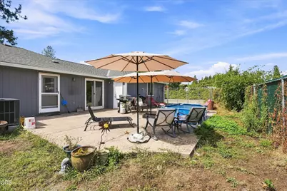 125 Penny Lane, Shady Cove, OR 97539 - Photo 25