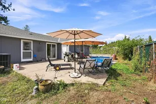 125 Penny Ln, Shady Cove, OR 97539 - Photo 25