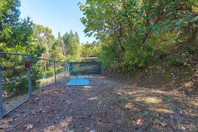 4433 Rogue River Highway, Grants Pass, OR 97527 - Photo 45