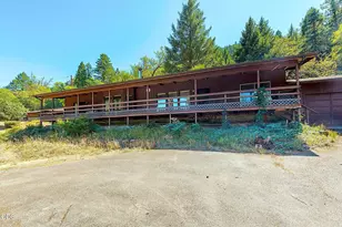 4433 Rogue River Hwy, Grants Pass, OR 97527 - Photo 3