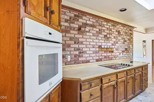 4433 Rogue River Hwy, Grants Pass, OR 97527 - Photo 17