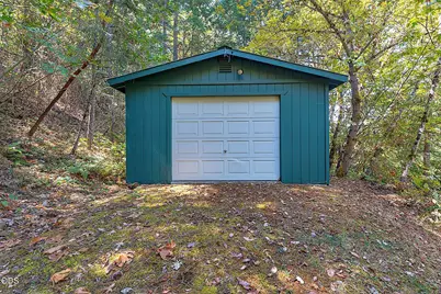 4433 Rogue River Highway, Grants Pass, OR 97527 - Photo 43