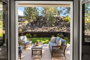 62720 NW Ridge Rock Ct, Bend, OR 97703 - Photo 15