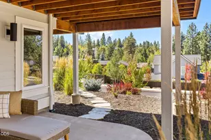 62720 NW Ridge Rock Ct, Bend, OR 97703 - Photo 31