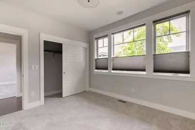 19301 Alianna Loop, Bend, OR 97702 - Photo 31