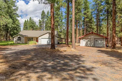 12473 Overland Drive, Klamath Falls, OR 97603 - Photo 3