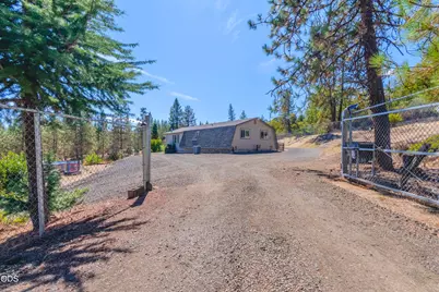 850 Ragsdale Road, Trail, OR 97541 - Photo 3