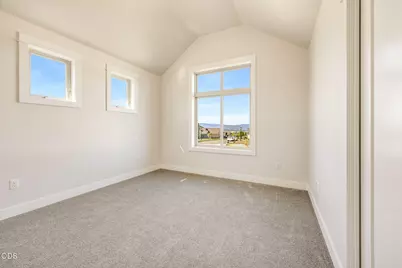 449 Autumn Hills Drive, Medford, OR 97504 - Photo 39