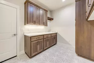 449 Autumn Hls Dr, Medford, OR 97504 - Photo 41