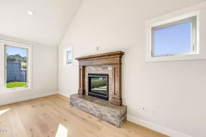 449 Autumn Hills Drive, Medford, OR 97504 - Photo 7