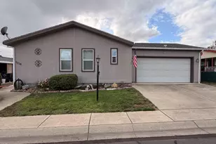 1258 Ivan Ln, Central Point, OR 97502 - Photo 37