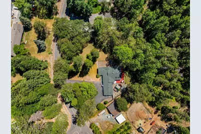 370 Horseshoe Drive, Grants Pass, OR 97526 - Photo 39