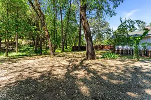 370 Horseshoe Dr, Grants Pass, OR 97526 - Photo 33
