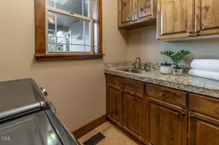63109 Turret Ct, Bend, OR 97701 - Photo 21