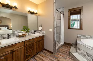 63109 Turret Ct, Bend, OR 97701 - Photo 13