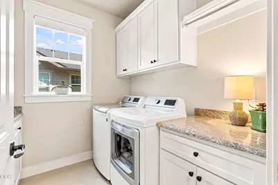 541 Bridge Creek Drive, Central Point, OR 97502 - Photo 33