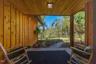 8609 McLaughlin Ln, Klamath Falls, OR 97601 - Photo 7
