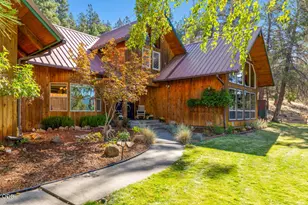8609 McLaughlin Ln, Klamath Falls, OR 97601 - Photo 3
