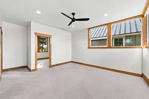 1030 N Bluebird St, Sisters, OR 97759 - Photo 33