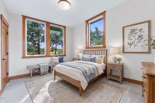 1030 N Bluebird St, Sisters, OR 97759 - Photo 47