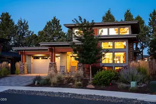 1030 N Bluebird St, Sisters, OR 97759 - Photo 69