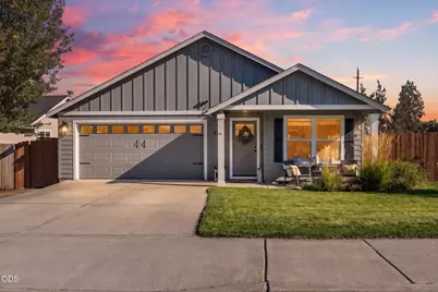 495 NE Spruce Court, Redmond, OR 97756 - Photo 1
