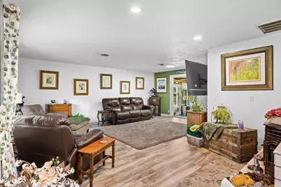 333 Earhart Road, Rogue River, OR 97537 - Photo 5
