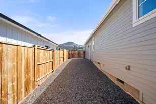 2833 Caldera Ln, Medford, OR 97504 - Photo 31