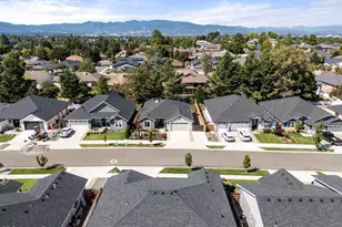 2833 Caldera Ln, Medford, OR 97504 - Photo 35