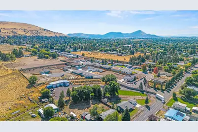 5620 Edith Way, Klamath Falls, OR 97603 - Photo 23