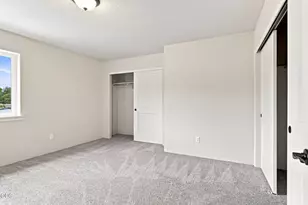 151 SE Champagne Ct, Grants Pass, OR 97527 - Photo 21