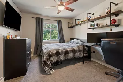 61066 SE Sydney Harbor Drive, Bend, OR 97702 - Photo 29
