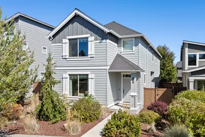 61066 SE Sydney Harbor Drive, Bend, OR 97702 - Photo 1