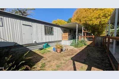 1475 Green Acres Road #SPC 123, Eugene, OR 97408 - Photo 15