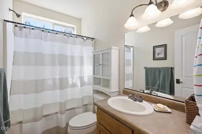 334 Hanby Lane, Cave Junction, OR 97523 - Photo 19