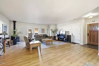 334 Hanby Lane, Cave Junction, OR 97523 - Photo 7