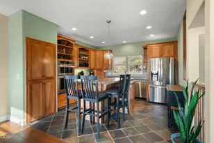 33 Quail Run Dr, Shady Cove, OR 97539 - Photo 7