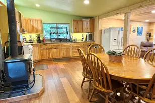 705 Lone Mountain Rd, O'Brien, OR 97534 - Photo 3