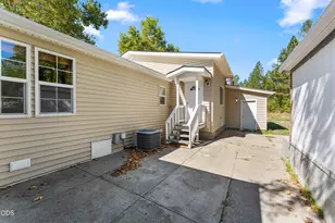 5550 Demaray Dr, Grants Pass, OR 97527 - Photo 29