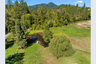 5550 Demaray Drive, Grants Pass, OR 97527 - Photo 33
