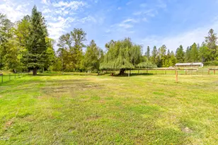 5550 Demaray Dr, Grants Pass, OR 97527 - Photo 35
