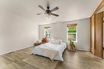 5550 Demaray Drive, Grants Pass, OR 97527 - Photo 17