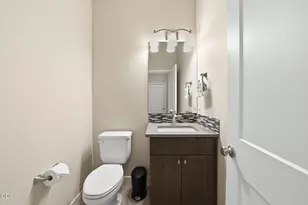 63128 NW Via Cambria, Bend, OR 97703 - Photo 23