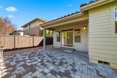 63128 NW Via Cambria, Bend, OR 97703 - Photo 11