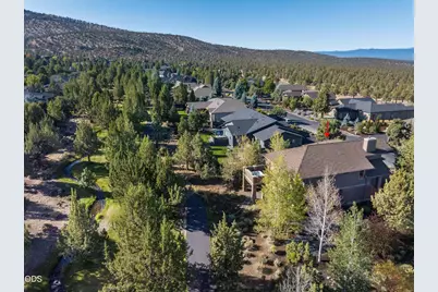 1042 Trail Creek Drive, Redmond, OR 97756 - Photo 29