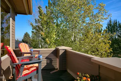 1042 Trail Creek Drive, Redmond, OR 97756 - Photo 17