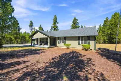 15654 Twin Drive, La Pine, OR 97739 - Photo 1