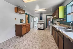 100 W Bridge St, Canyon City, OR 97820 - Photo 9